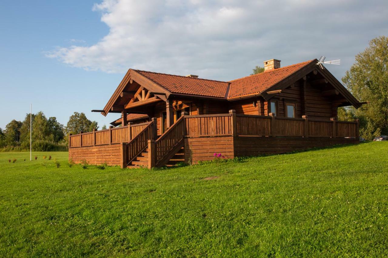 Trejdeksni Limbazi Exterior foto