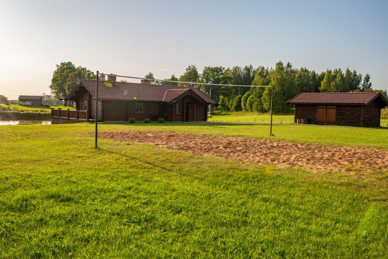 Trejdeksni Limbazi Exterior foto